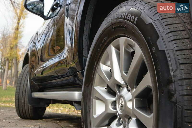 Внедорожник / Кроссовер Toyota Land Cruiser Prado 2017 в Киеве