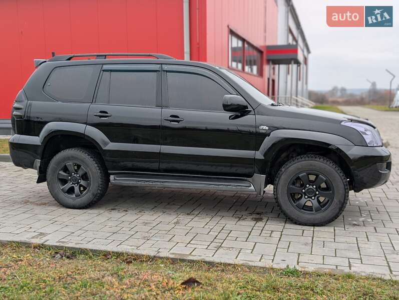 Внедорожник / Кроссовер Toyota Land Cruiser Prado 2005 в Здолбунове