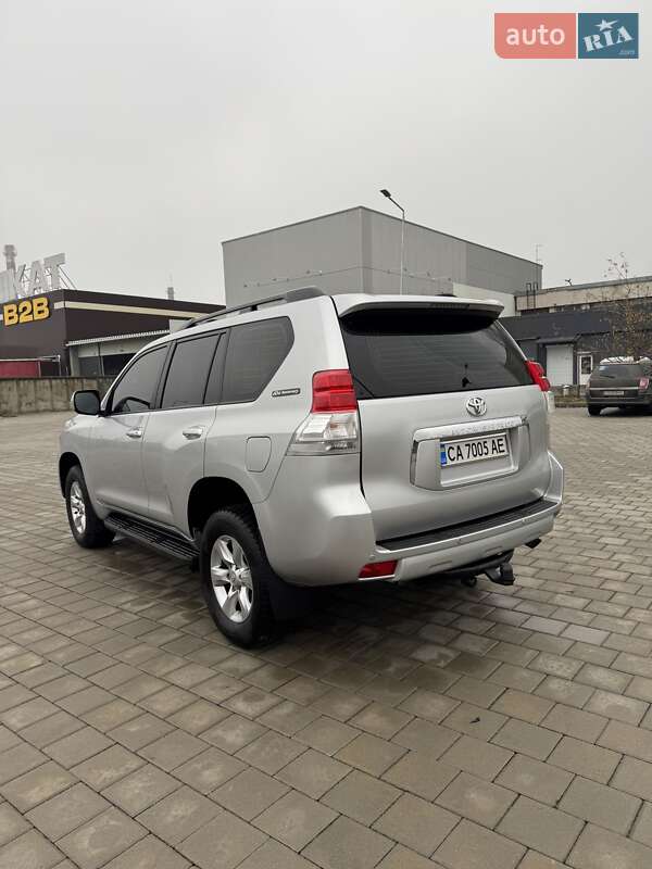 Внедорожник / Кроссовер Toyota Land Cruiser Prado 2012 в Черкассах