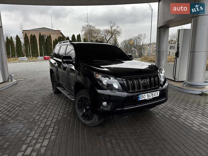 Позашляховик / Кросовер Toyota Land Cruiser Prado 2010 в Тернополі