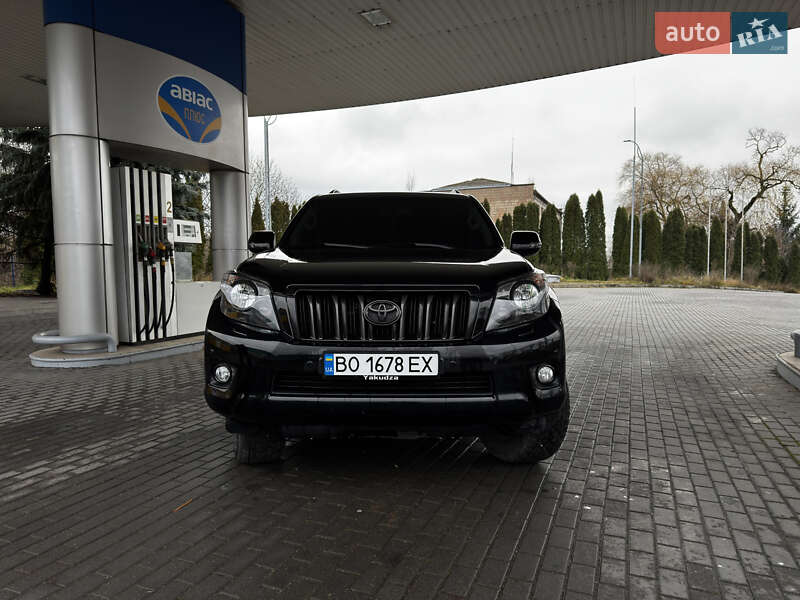 Позашляховик / Кросовер Toyota Land Cruiser Prado 2010 в Тернополі
