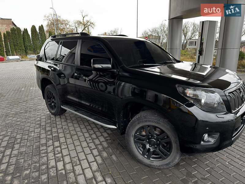 Позашляховик / Кросовер Toyota Land Cruiser Prado 2010 в Тернополі