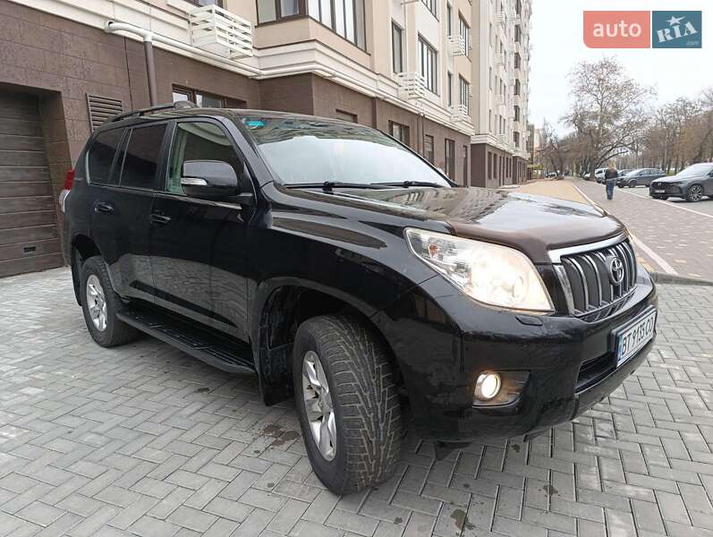 Внедорожник / Кроссовер Toyota Land Cruiser Prado 2012 в Николаеве