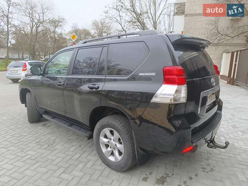 Внедорожник / Кроссовер Toyota Land Cruiser Prado 2012 в Николаеве