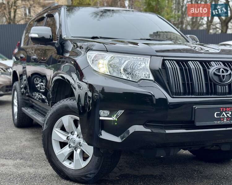 Внедорожник / Кроссовер Toyota Land Cruiser Prado 2019 в Киеве