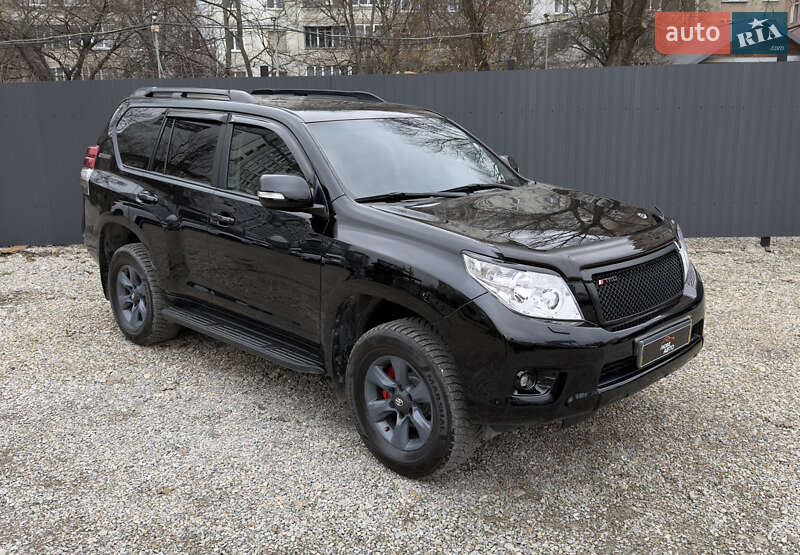 Внедорожник / Кроссовер Toyota Land Cruiser Prado 2011 в Ивано-Франковске