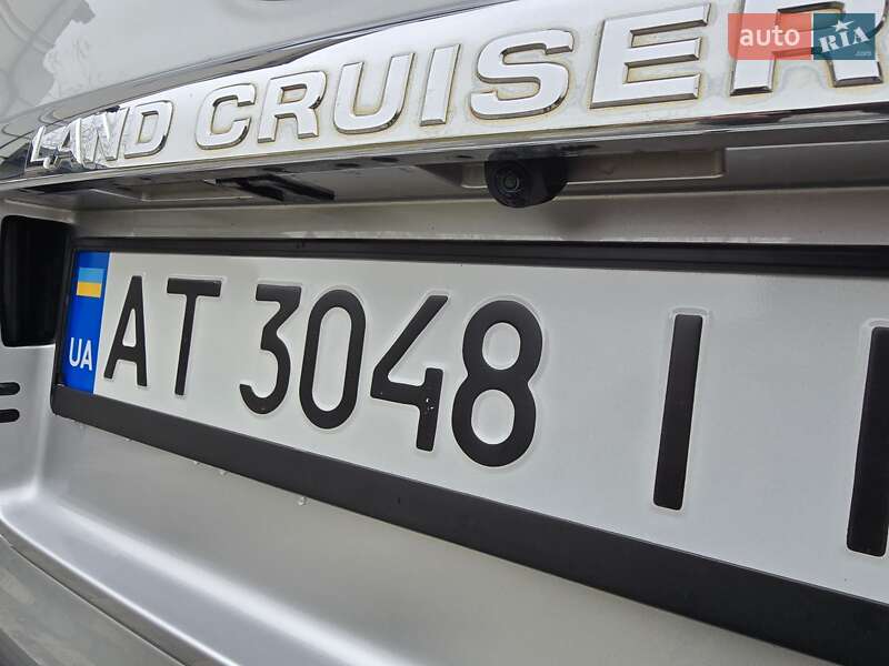 Позашляховик / Кросовер Toyota Land Cruiser Prado 2012 в Івано-Франківську