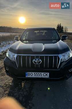 Внедорожник / Кроссовер Toyota Land Cruiser Prado 2023 в Тернополе