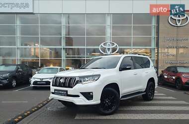 Внедорожник / Кроссовер Toyota Land Cruiser Prado 2022 в Киеве
