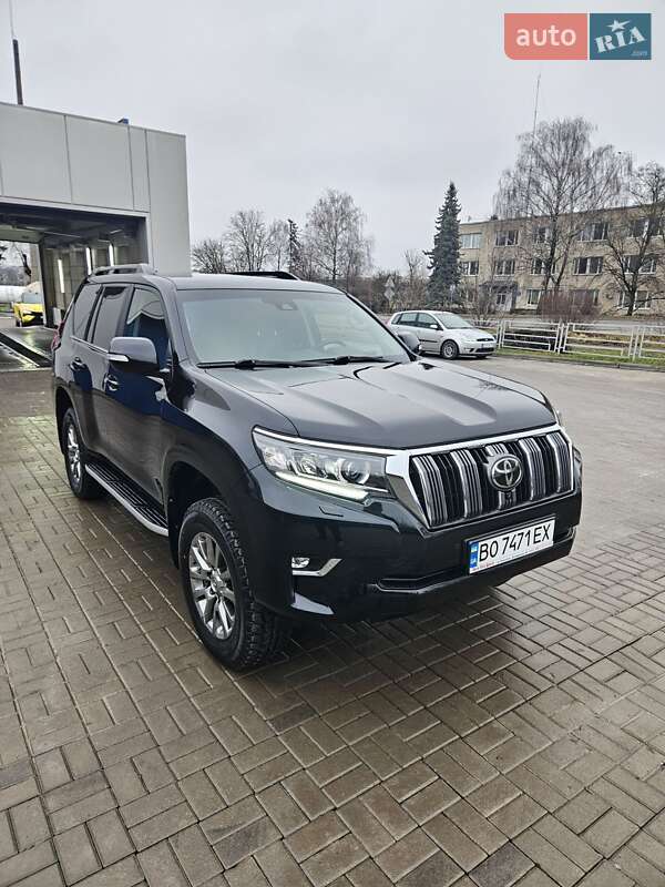 Toyota Land Cruiser Prado 2019