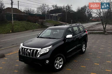 Позашляховик / Кросовер Toyota Land Cruiser Prado 2014 в Києві