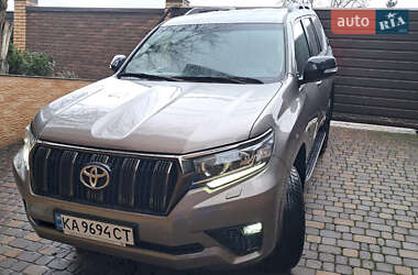Позашляховик / Кросовер Toyota Land Cruiser Prado 2021 в Києві