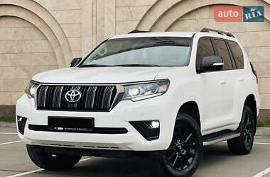 Внедорожник / Кроссовер Toyota Land Cruiser Prado 2021 в Киеве