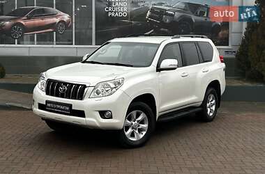 Внедорожник / Кроссовер Toyota Land Cruiser Prado 2013 в Черновцах