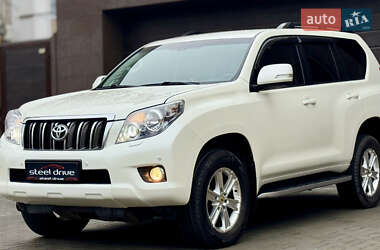 Внедорожник / Кроссовер Toyota Land Cruiser Prado 2013 в Николаеве