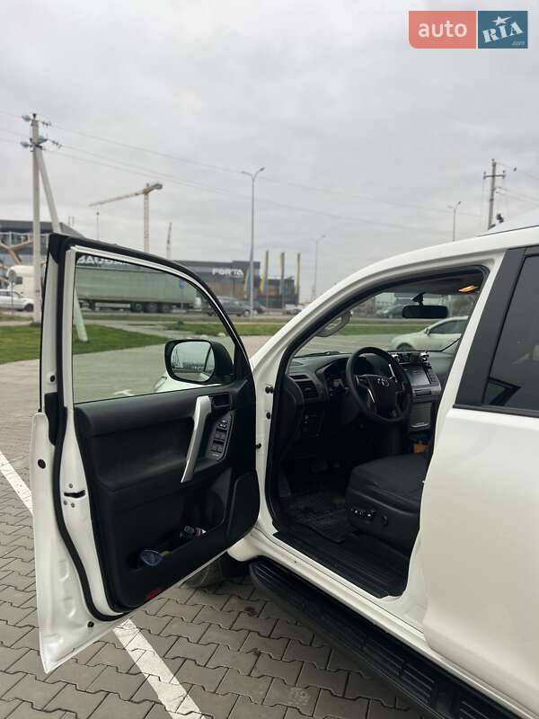 Позашляховик / Кросовер Toyota Land Cruiser Prado 2019 в Луцьку