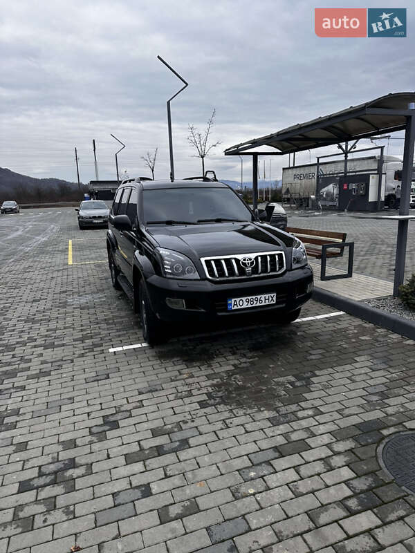 Toyota Land Cruiser Prado 2006