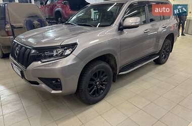 Позашляховик / Кросовер Toyota Land Cruiser Prado 2023 в Конотопі