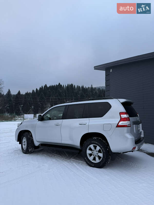 Внедорожник / Кроссовер Toyota Land Cruiser Prado 2014 в Львове фото 2 Внедорожник / Кроссовер Toyota Land Cruiser Prado 2014 в Львове