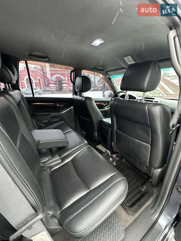 Внедорожник / Кроссовер Toyota Land Cruiser Prado 2006 в Днепре