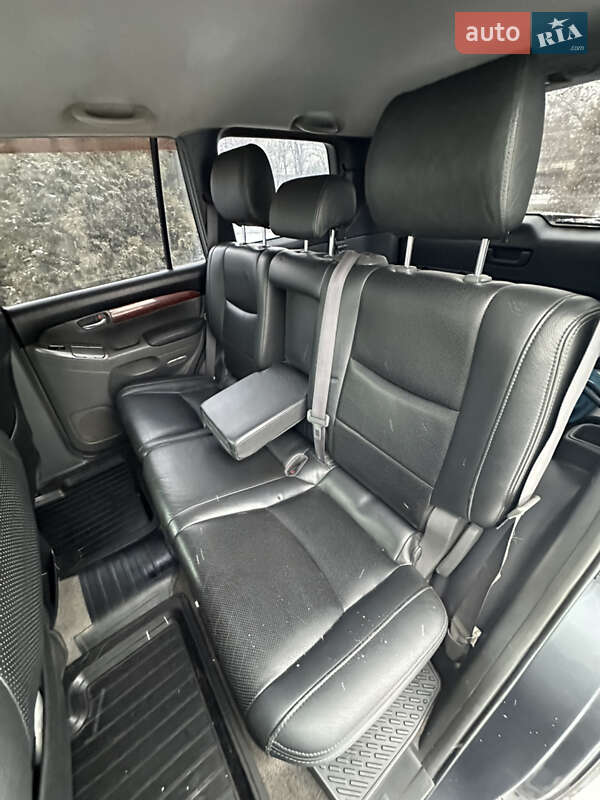 Внедорожник / Кроссовер Toyota Land Cruiser Prado 2006 в Днепре