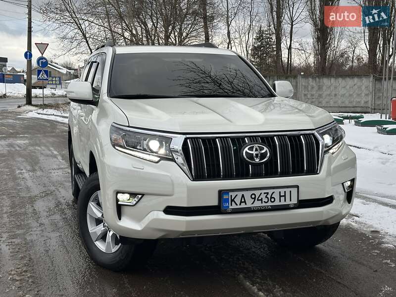 Внедорожник / Кроссовер Toyota Land Cruiser Prado 2019 в Мукачево