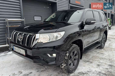 Позашляховик / Кросовер Toyota Land Cruiser Prado 2018 в Києві