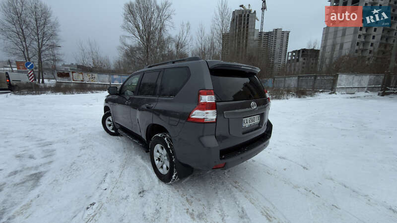 Внедорожник / Кроссовер Toyota Land Cruiser Prado 2015 в Киеве