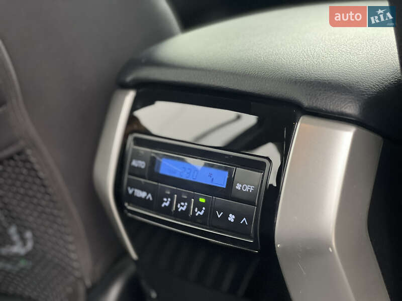 Внедорожник / Кроссовер Toyota Land Cruiser Prado 2021 в Киеве