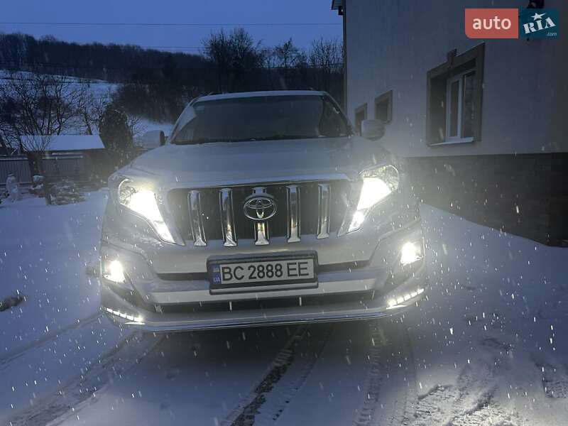 Внедорожник / Кроссовер Toyota Land Cruiser Prado 2013 в Львове фото 30 Внедорожник / Кроссовер Toyota Land Cruiser Prado 2013 в Львове
