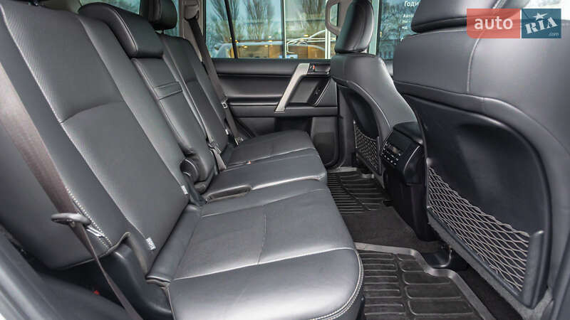 Внедорожник / Кроссовер Toyota Land Cruiser Prado 2019 в Днепре