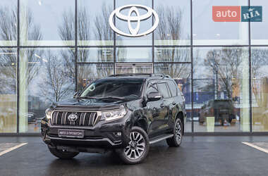 Внедорожник / Кроссовер Toyota Land Cruiser Prado 2021 в Днепре