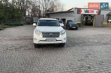 Позашляховик / Кросовер Toyota Land Cruiser Prado 2013 в Запоріжжі