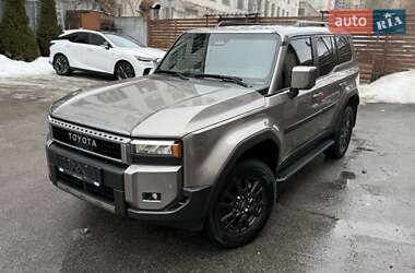 Позашляховик / Кросовер Toyota Land Cruiser Prado 2024 в Києві