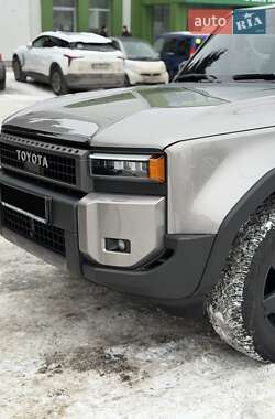 Позашляховик / Кросовер Toyota Land Cruiser Prado 2024 в Києві