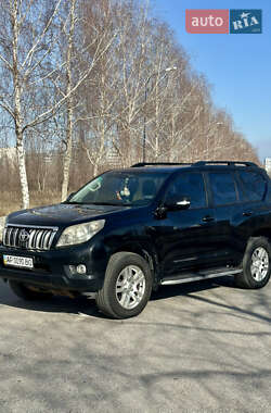 Внедорожник / Кроссовер Toyota Land Cruiser Prado 2010 в Запорожье