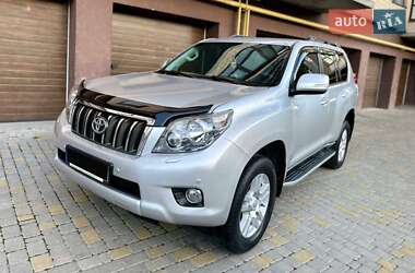 Внедорожник / Кроссовер Toyota Land Cruiser Prado 2010 в Каменец-Подольском