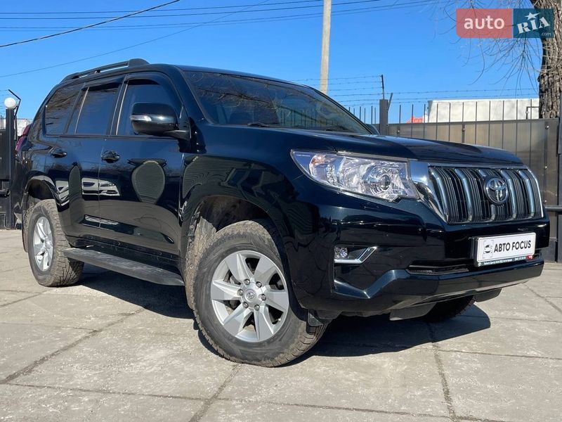 Toyota Land Cruiser Prado 2017