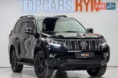 Позашляховик / Кросовер Toyota Land Cruiser Prado 2021 в Києві