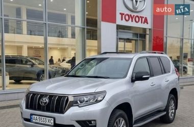 Позашляховик / Кросовер Toyota Land Cruiser Prado 2022 в Києві