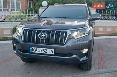 Позашляховик / Кросовер Toyota Land Cruiser Prado 2019 в Києві