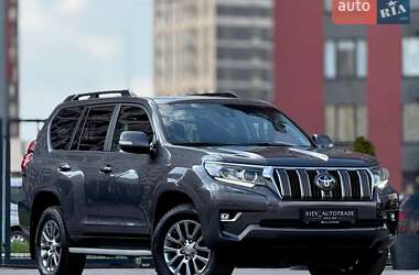 Внедорожник / Кроссовер Toyota Land Cruiser Prado 2018 в Киеве