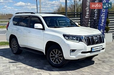 Позашляховик / Кросовер Toyota Land Cruiser Prado 2018 в Рівному