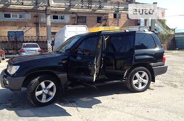 Внедорожник / Кроссовер Toyota Land Cruiser 2004 в Киеве