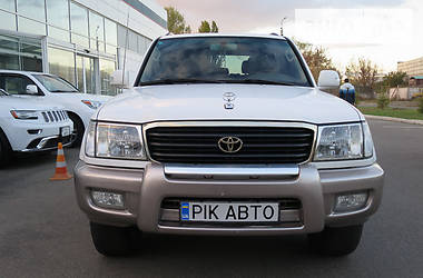 Внедорожник / Кроссовер Toyota Land Cruiser 1999 в Киеве