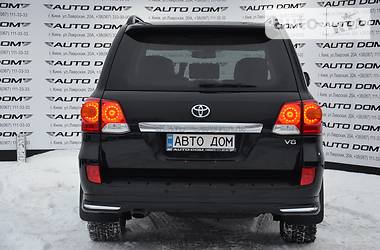 Внедорожник / Кроссовер Toyota Land Cruiser 2013 в Киеве