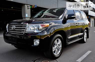 Внедорожник / Кроссовер Toyota Land Cruiser 2014 в Киеве