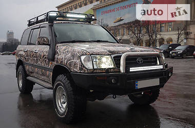 Внедорожник / Кроссовер Toyota Land Cruiser 1998 в Харькове