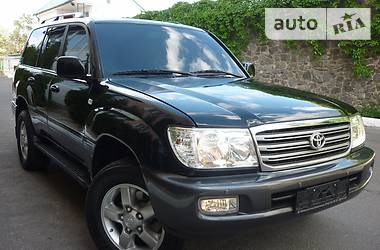 Внедорожник / Кроссовер Toyota Land Cruiser 2003 в Киеве