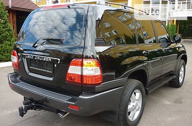 Внедорожник / Кроссовер Toyota Land Cruiser 2003 в Киеве